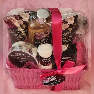 Love Enchanted Orchid Bath Gift Set - Pink and White☆ready 4 Gifting Or 4 U!